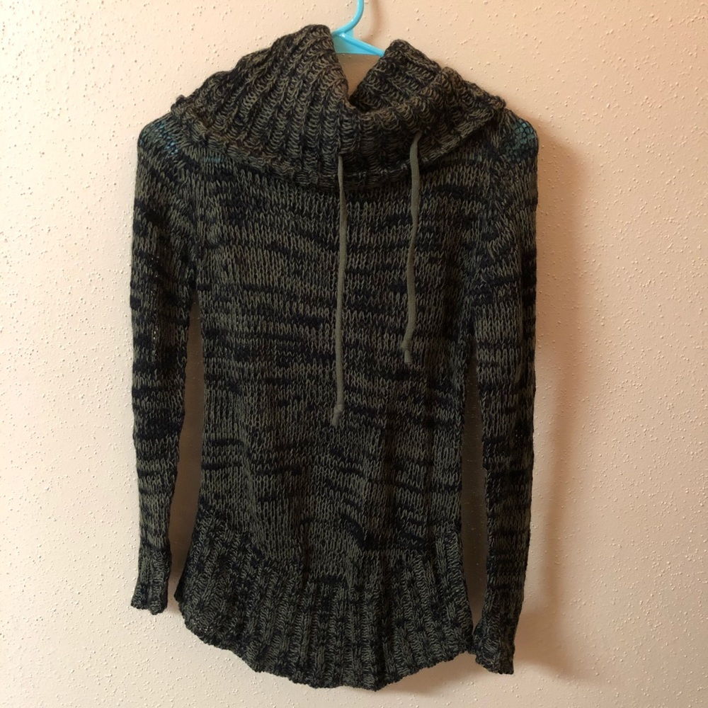 Dark green sweater